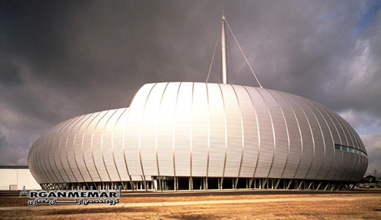  معماری سالن کنسرت و مرکز نمایشگاه توسط برنارد چومی